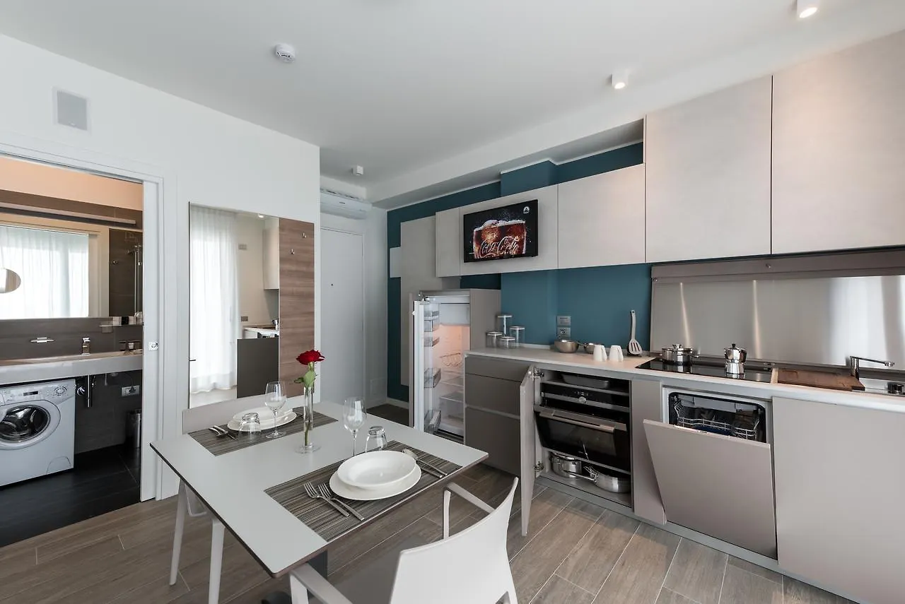 Hesperia Hotel & Residence Lido di Jesolo 4*,